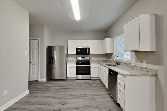 property at 19415 Juniper Vale Cir