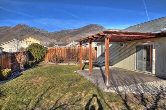 117 Knickerbocker Cir in Dayton, NV - Building Photo - Building Photo