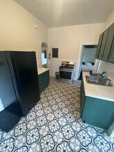 122 Wayne St, Unit Apt 3 in Syracuse, NY - Building Photo - Building Photo