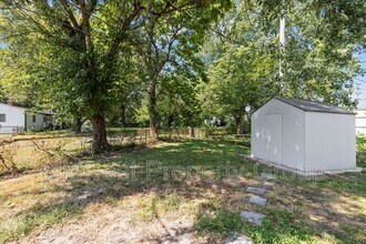 5 Boles Ave in Wentzville, MO - Building Photo - Building Photo