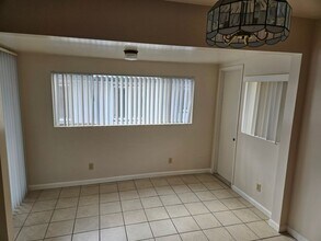 3027 Garrison St in San Diego, CA - Building Photo - Building Photo