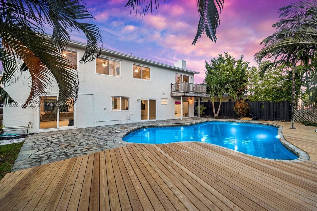 1617 SW 17th Ave in Fort Lauderdale, FL - Building Photo