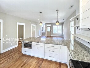 1501D 9th Ave N in Nashville, TN - Building Photo - Building Photo