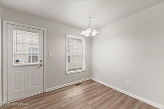 117 Deerfield Ct in Shepherdsville, KY - Building Photo - Building Photo