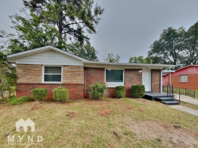 property at 1200 Daniel Dr