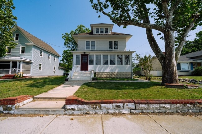 3742 Main St in Chincoteague, VA - Building Photo - Building Photo