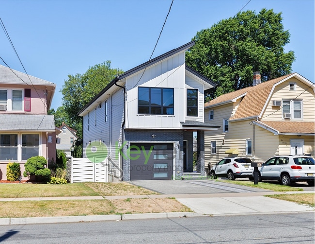 property at 275 Travers Pl