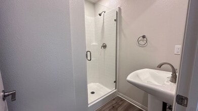 102 Hudson in Pomona, CA - Building Photo - Building Photo