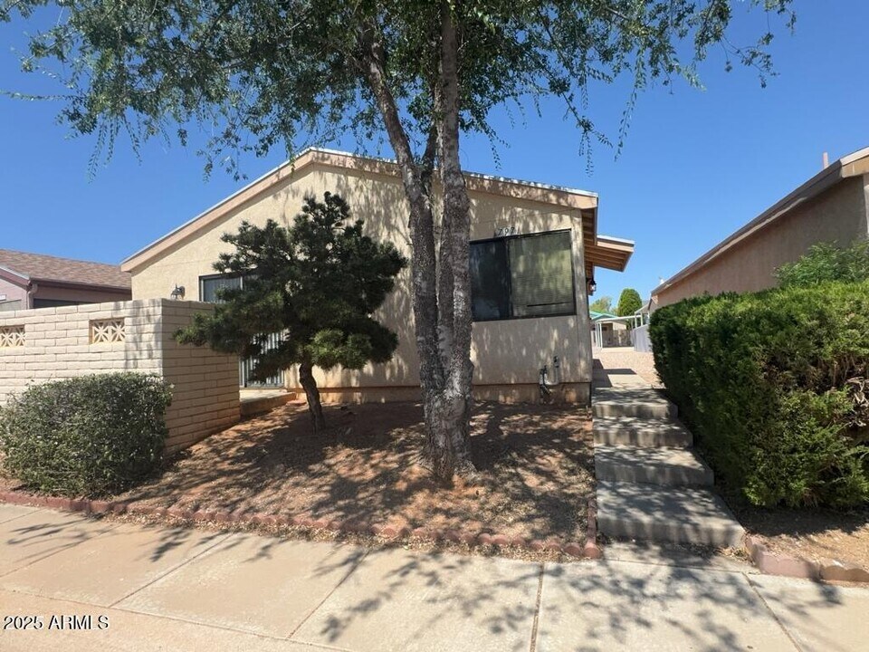 797 S Sunset Vista Dr in Sierra Vista, AZ - Building Photo