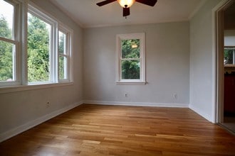 1212 Love St in Pittsburgh, PA - Foto de edificio - Building Photo