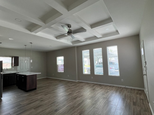 4105 Walnut Ave in McAllen, TX - Building Photo - Building Photo