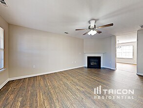3722 Wondering Oak Ln in Charlotte, NC - Building Photo - Building Photo