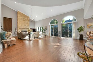 714 Holly Ct in Norwood, NJ - Building Photo - Building Photo