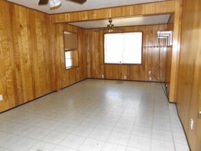 2415 16th Ave in Gulfport, MS - Building Photo - Building Photo