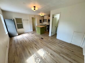 4345 Dakota St in Pittsburgh, PA - Building Photo - Building Photo