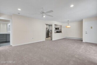 129 Amberly Dr in Englishtown, NJ - Building Photo - Building Photo