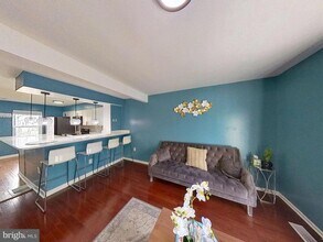 2917 Hickory Leaf Way in Silver Spring, MD - Building Photo - Building Photo