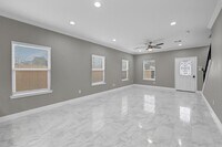 5807 Southmund St photo'