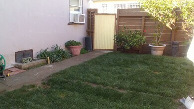1533 16th St, Unit B in Santa Monica, CA - Building Photo - Building Photo