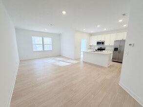 7615 Marin Pkwy in Cumberland, IN - Building Photo - Building Photo