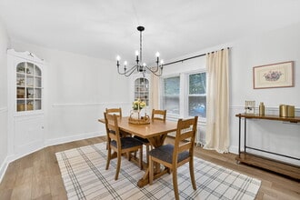 1389 Mt Pleasant Rd in Greensburg, PA - Building Photo - Building Photo