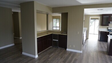 16268 Glencove Dr in Hacienda Heights, CA - Building Photo - Building Photo