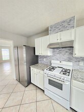 14335 Berrington Dr in Houston, TX - Building Photo - Building Photo