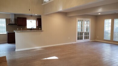 13423 Lakecrest Dr in Cypress, TX - Building Photo - Building Photo