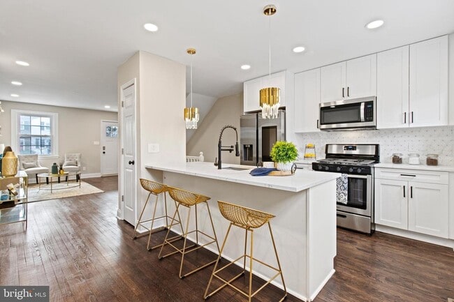 property at 1011 Bashford Ln