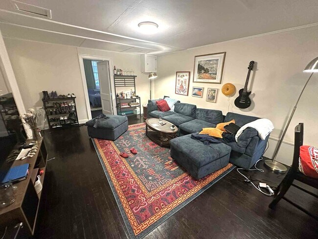property at 10 Otis Pl