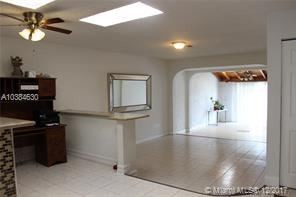 9714 Costa del Sol Blvd-Unit -9710 in Doral, FL - Building Photo - Building Photo