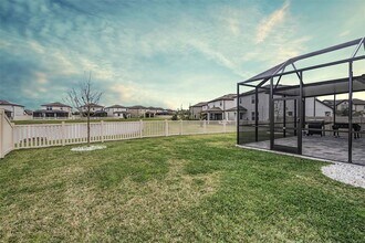 7446 Yale Harbor Dr in Wesley Chapel, FL - Building Photo - Building Photo