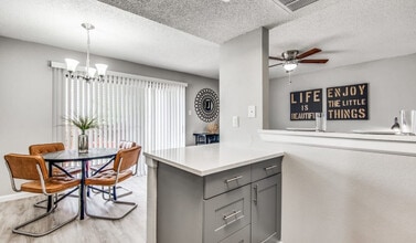 Birch Apartment Homes in Dallas, TX - Building Photo - Building Photo