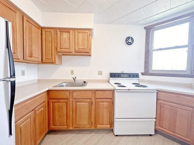Summit Apartments - Latrobe, PA in Latrobe, PA - Building Photo - Building Photo