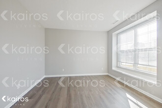 10350 Deercrest Ln in Indianapolis, IN - Foto de edificio - Building Photo