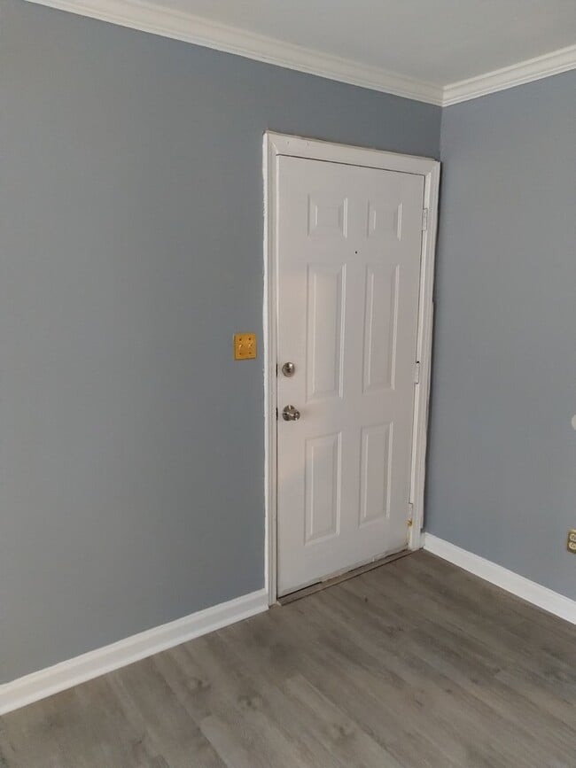 1212 Utoy Springs Rd SW in Atlanta, GA - Building Photo - Building Photo