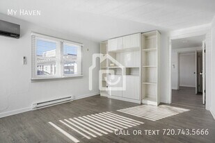 7015 W 38th Ave in Wheat Ridge, CO - Building Photo