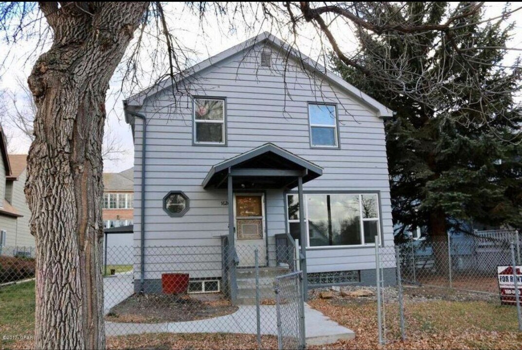 1620 7th Ave N in Great Falls, MT - Building Photo