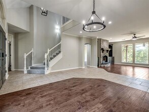 8900 Belcaro Dr in Edmond, OK - Building Photo - Building Photo