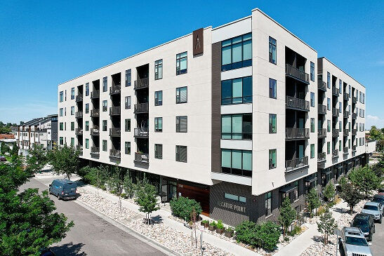 Decatur Point in Denver, CO - Foto de edificio