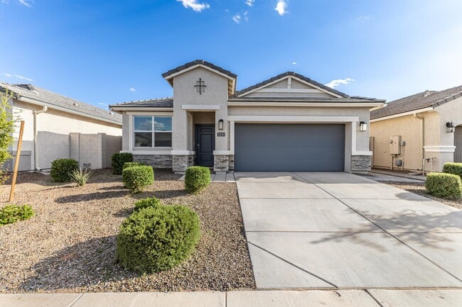 3241 W Shanley Ave in Mesa, AZ - Building Photo - Building Photo