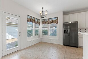 703 Wellington Point in Houston, TX - Building Photo