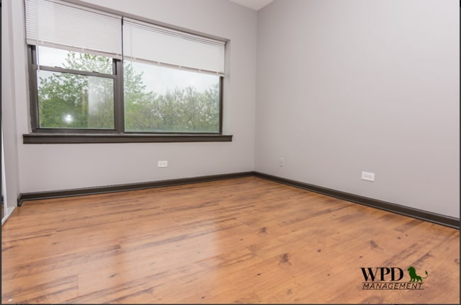 7840 S Ellis Ave in Chicago, IL - Building Photo - Building Photo