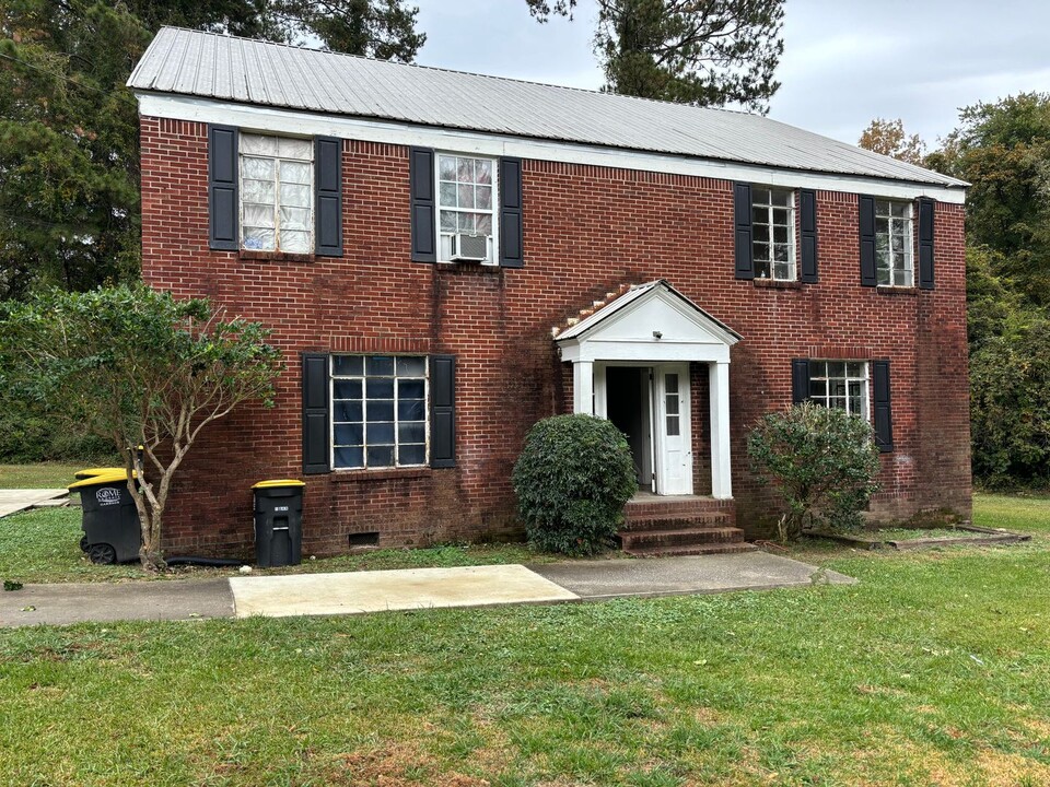 107 S Division St in Rome, GA - Building Photo