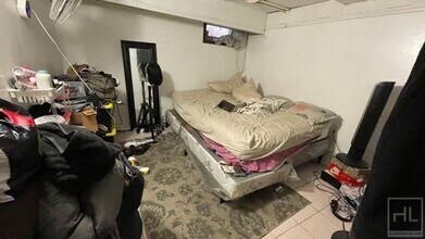 1228 New York Ave, Unit BASEMENT in Brooklyn, NY - Building Photo - Building Photo