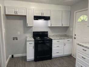 1146 Raynor St in Durham, NC - Building Photo - Building Photo