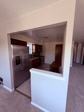 729 Solly Ave, Unit 1st Floor in Philadelphia, PA - Foto de edificio - Building Photo