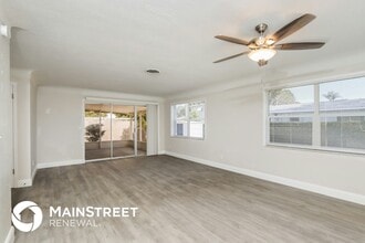 1710 Jordan Dr in Rockledge, FL - Foto de edificio - Building Photo