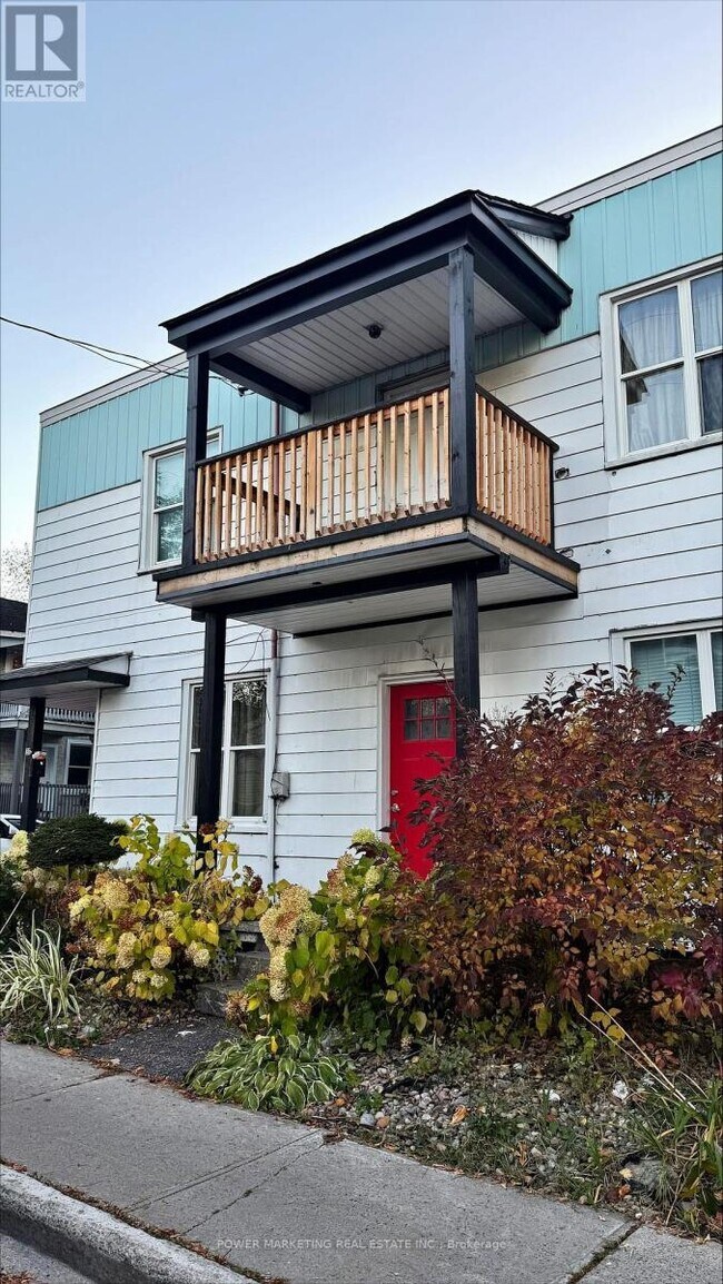 262 Emond St in Ottawa, ON - Building Photo - Building Photo