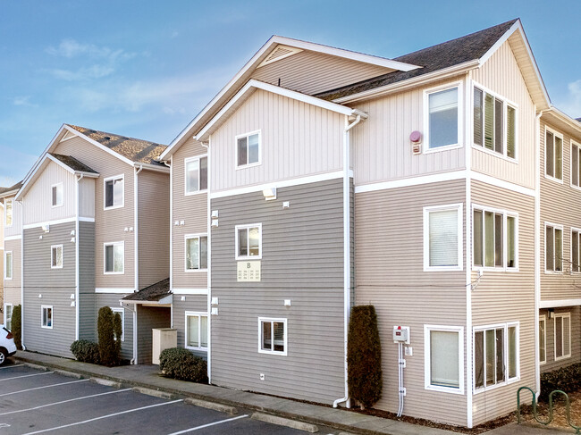 Centerwood Apartments in Seattle, WA - Building Photo - Building Photo